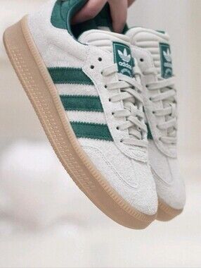 NEW Adidas Samba XLG Sneaker - Putty Grey / Collegiate Green - Big Kid Size 4